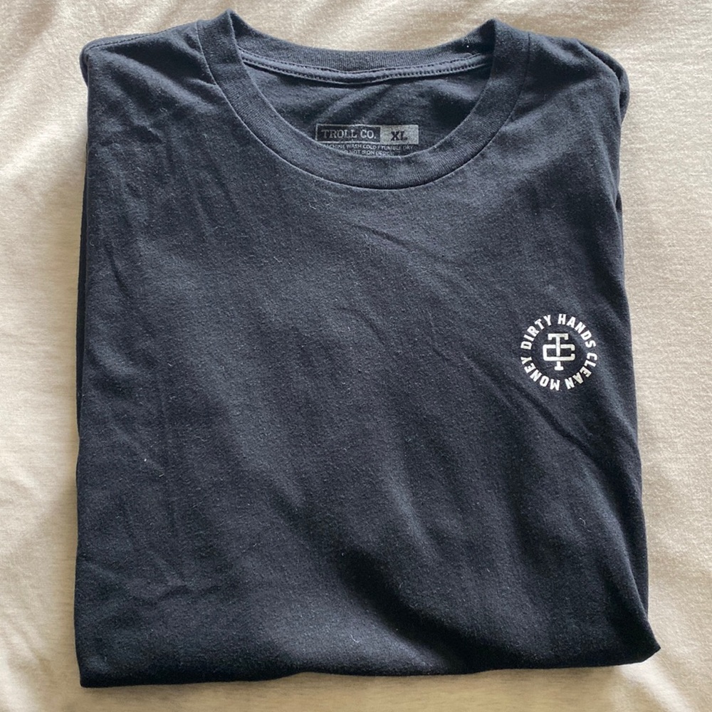 Men’s black T-shirt, XL